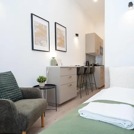 By Hi5-charming Apartamento *