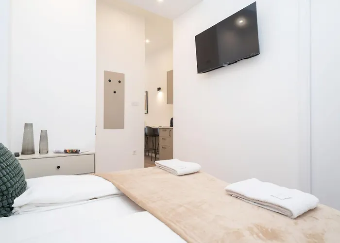 By Hi5-charming Daire Budapeşte