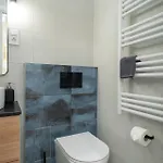 By Hi5-charming Apartment Budapest