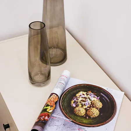 By Hi5-charming Apartament *